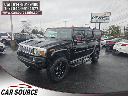 Used 2004 HUMMER H2 w/ Preferred Equipment Group image 1