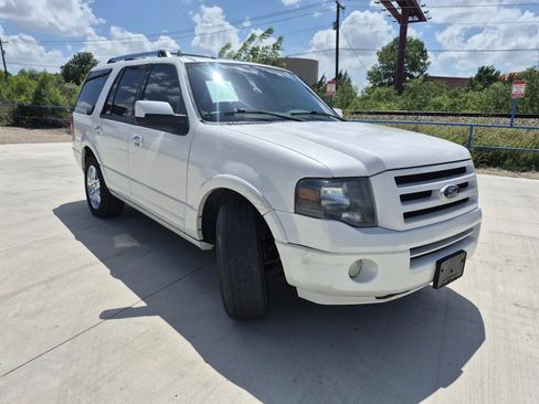 Used 2010 Ford Expedition Limited RWD image 4