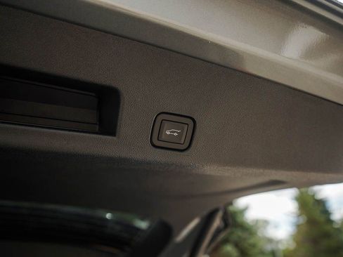 New 2026 Buick Enclave Preferred w/ Power Package image 9