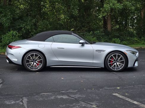 Used 2022 Mercedes-Benz SL 55 AMG 4MATIC image 14