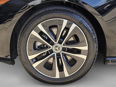 Used 2025 Mercedes-Benz CLA 250 image 9