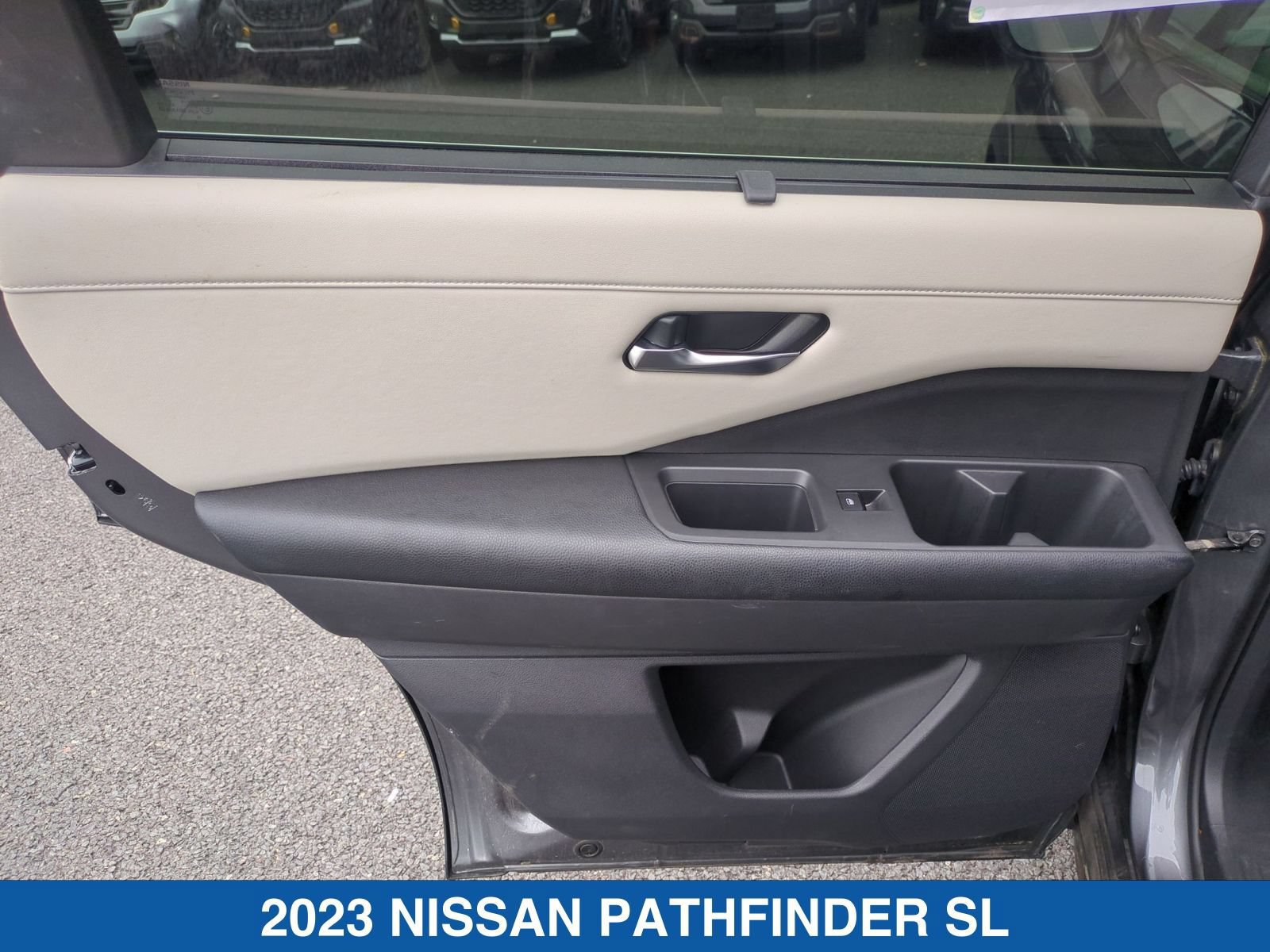 Used 2023 Nissan Pathfinder SL w/ SL Premium Package AWD/4WD image 30