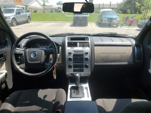Used 2010 Mercury Mariner 2WD image 25