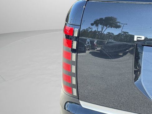 Used 2026 Hyundai Palisade Calligraphy FWD image 7