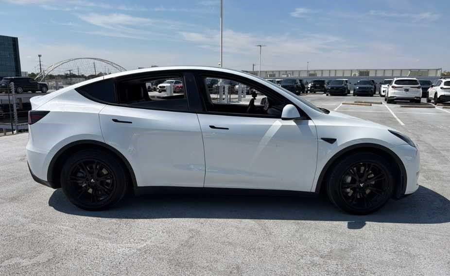 Used 2020 Tesla Model Y Long Range AWD/4WD image 4