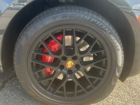 Used 2017 Porsche Macan GTS AWD/4WD image 15