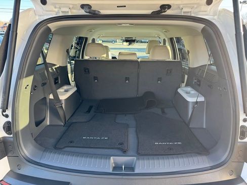 Used 2025 Hyundai Santa Fe SEL image 33