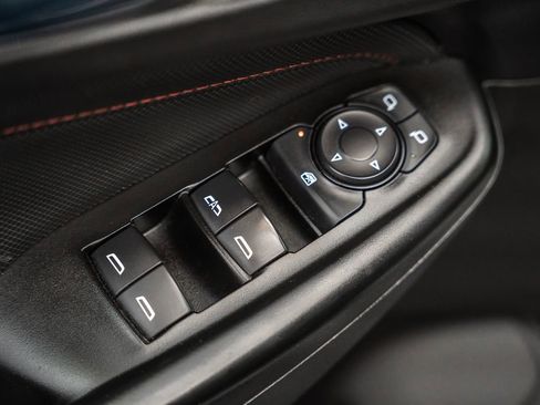 Used 2021 Chevrolet TrailBlazer RS w/ Convenience Package FWD image 40
