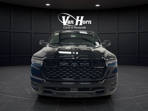 New 2026 RAM 1500 4x4 Crew Cab image 2