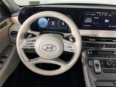 Used 2023 Hyundai Palisade Limited image 14