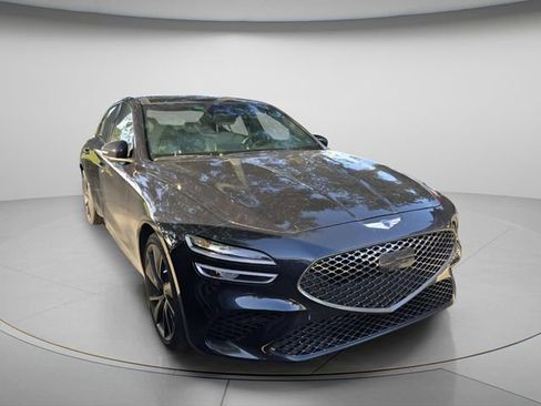 Used 2023 Genesis G70 2.0T w/ Sport Prestige Package RWD image 4