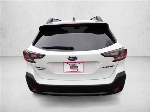 Certified 2023 Subaru Outback Onyx Edition image 3