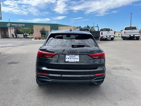 Used 2021 Audi Q3 2.0T Premium AWD/4WD image 9