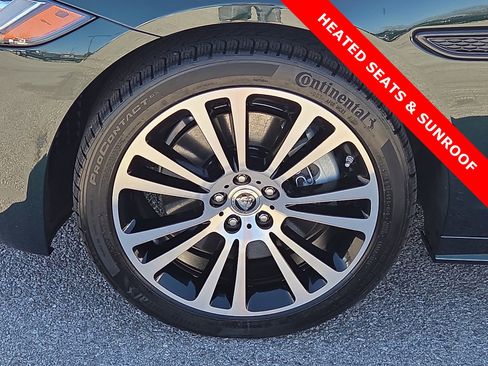 Used 2024 Jaguar XF R-Dynamic SE image 7