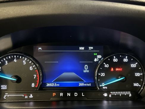 Used 2022 Ford Explorer XLT w/ Equipment Group 202A AWD/4WD image 15