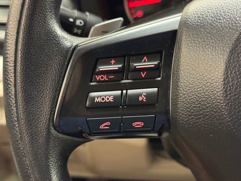 Used 2013 Subaru Crosstrek 2.0i Premium AWD/4WD image 19