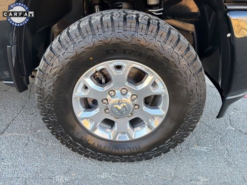 Used 2024 RAM 3500 Laramie image 9