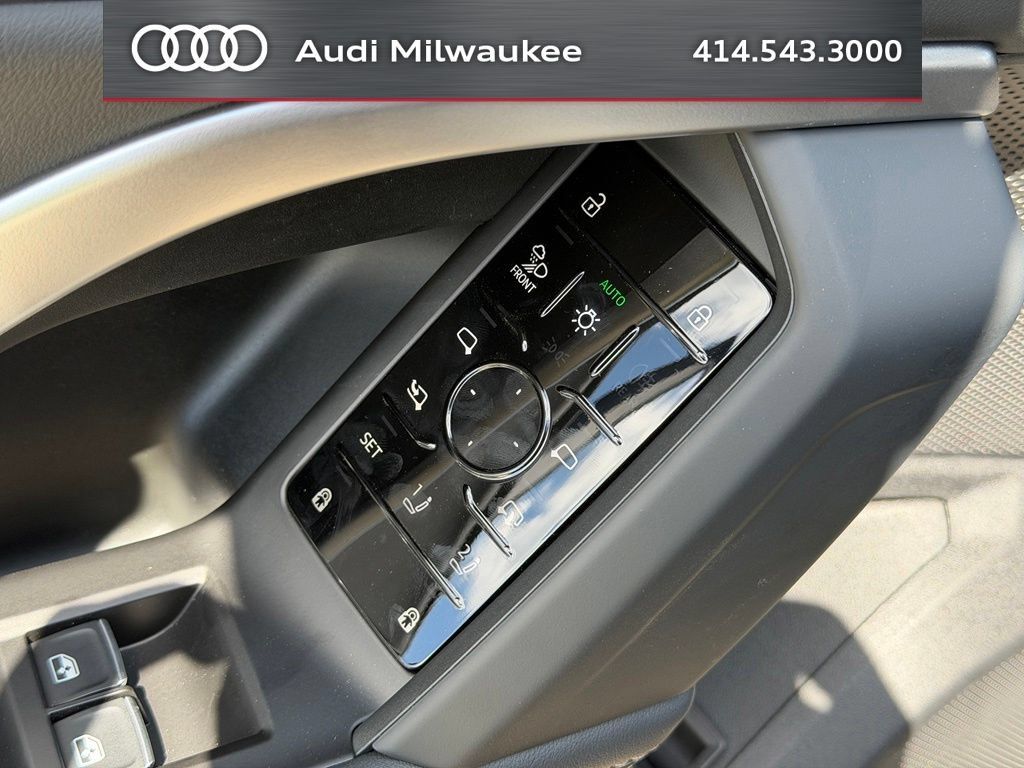 New 2026 Audi Q5 Premium Plus AWD/4WD image 25