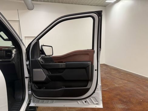 Used 2022 Ford F150 Lariat w/ Equipment Group 502A High image 62