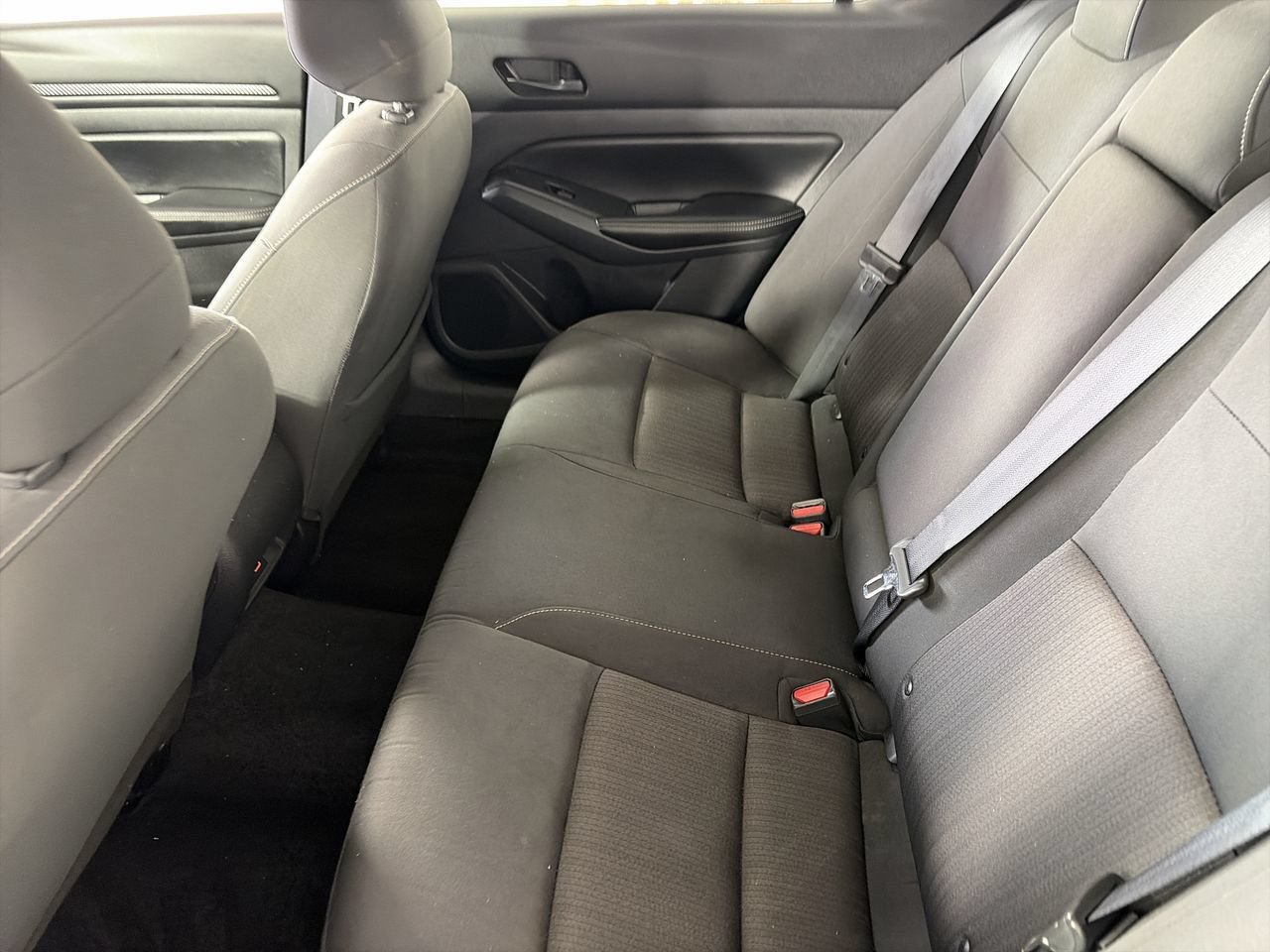 Used 2025 Nissan Altima 2.5 SV FWD image 22