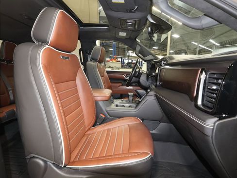 Certified 2024 GMC Sierra 1500 Denali Ultimate image 30