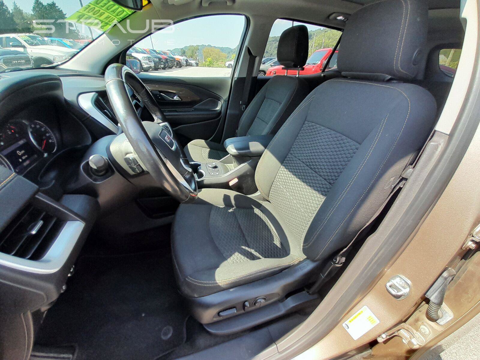 Used 2019 GMC Terrain SLE w/ Driver Convenience Package AWD/4WD image 40