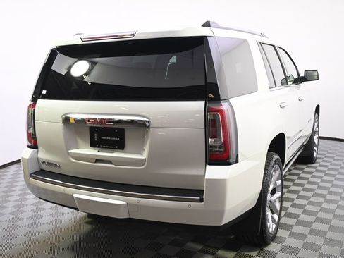 Used 2020 GMC Yukon Denali w/ Denali Ultimate Package AWD/4WD image 6