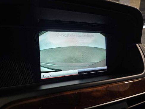 Used 2013 Mercedes-Benz C 300 Sport image 16