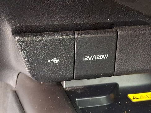 Used 2022 Toyota Camry XSE image 29