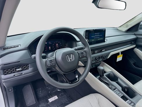 New 2026 Honda Accord SE image 9