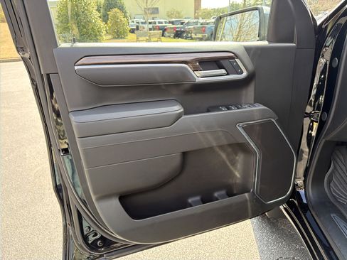 Used 2025 Chevrolet Silverado 1500 LT w/ All Star Edition Plus image 10