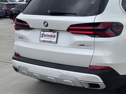 Used 2024 BMW X5 xDrive40i w/ Premium Package image 6