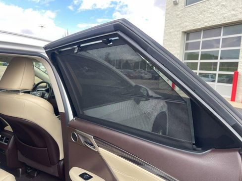 Used 2020 Lexus RX 450hL Luxury w/ Accessory Package AWD/4WD image 13