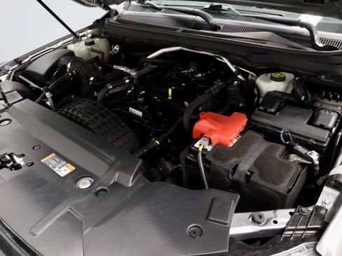 Certified 2020 Ford Ranger XLT w/ Equipment Group 301A Mid image 20