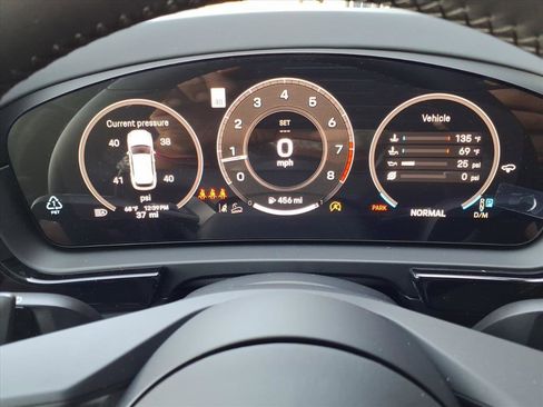 New 2026 Porsche Cayenne GTS image 20