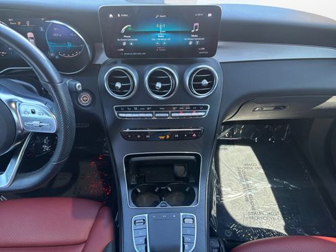 Used 2022 Mercedes-Benz GLC 300 w/ AMG Line image 15