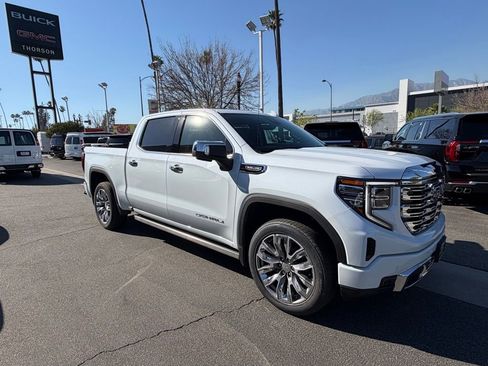 New 2026 GMC Sierra 1500 Denali image 9
