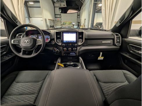 New 2026 RAM 1500 Big Horn AWD/4WD image 8