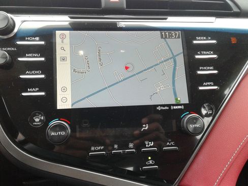 Used 2020 Toyota Camry XSE image 18