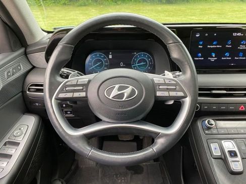 Used 2024 Hyundai Palisade Limited AWD/4WD image 19