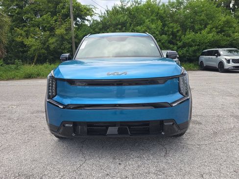 New 2026 Kia EV9 Land AWD/4WD image 3