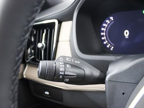 New 2026 Volvo XC90 B6 Plus image 20