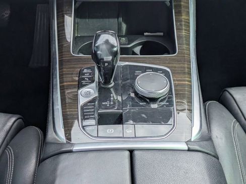 Used 2019 BMW X5 xDrive40i w/ Premium Package 2 AWD/4WD image 19