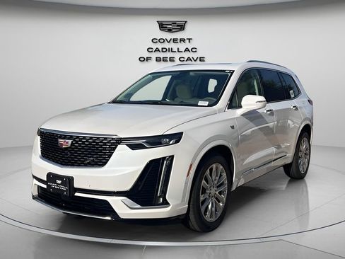 New 2025 Cadillac XT6 Premium Luxury w/ Technology Package image 3
