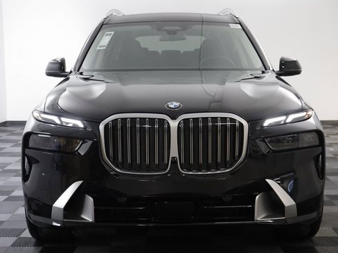 New 2026 BMW X7 xDrive40i w/ Executive Package image 24