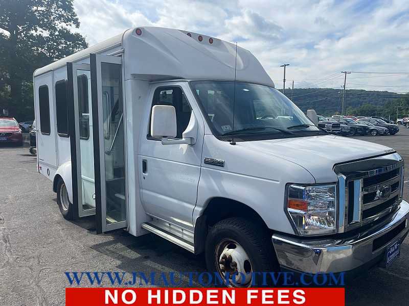 Used 2019 Ford E-350 and Econoline 350 Super Duty w/ Shuttle Bus Prep Package RWD image 10
