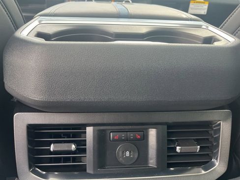 New 2025 Ford F250 Platinum image 16