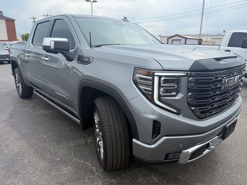 Used 2026 GMC Sierra 1500 Denali Ultimate AWD/4WD image 5