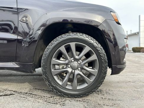 Used 2018 Jeep Grand Cherokee High Altitude image 17