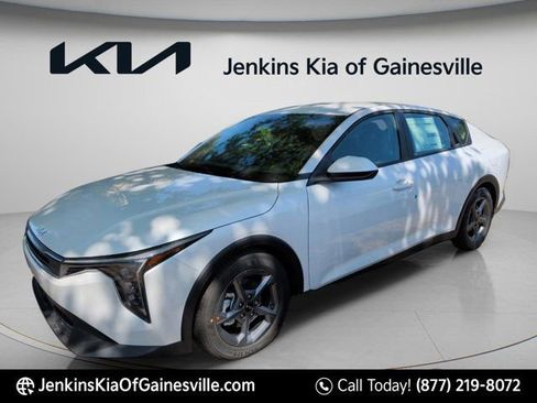 New 2026 Kia K4 FWD image 7